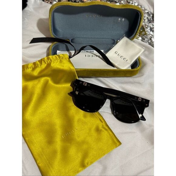 Gucci acetate star bee round frame sunglasses unisex mens/womens black main image 10